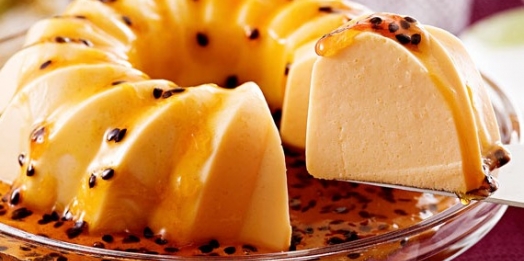 Pudim de gelatina de maracujá