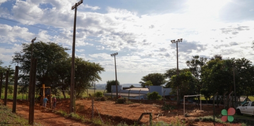 Quadra de Areia no Bairro Renascer em Missal recebe revitalização