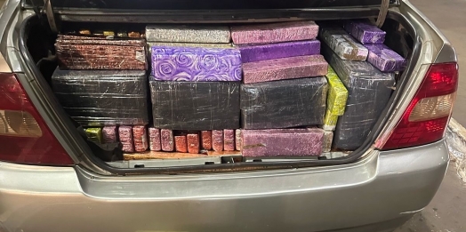 Receita Federal apreende 375 kg de maconha na Aduana da Ponte Internacional da Amizade