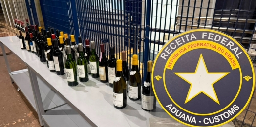 Receita Federal apreende vinhos raros avaliados em aproximadamente R$ 500 mil