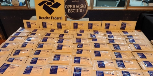 Receita Federal retêm 100 remessas postais irregulares em Foz do Iguaçu