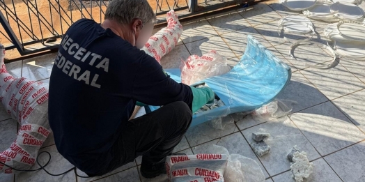 Receita Federal retém 300 kg de maconha e 20 kg de cocaína no oeste paranaense