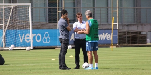 Renato volta a pedir por reforços, e Grêmio tem menos de 20 dias para fazer contratações