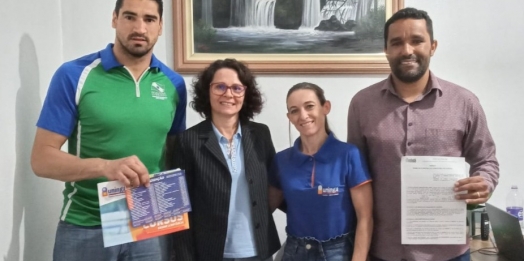 Representante da Uningá visita Missal e demostra interesse em instalar um Polo EAD no município