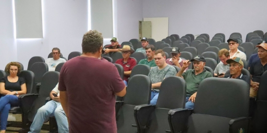 Reunião do Conselho Municipal de Desenvolvimento Rural Sustentável discute conservação do solo e de estradas