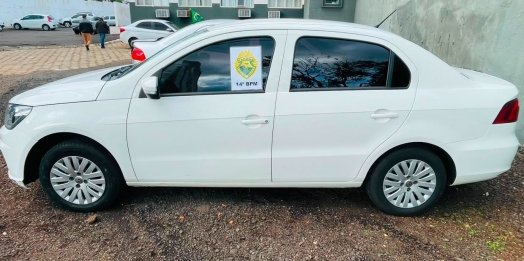 ROCAM recupera carro furtado e prende motorista por receptação em Foz do Iguaçu