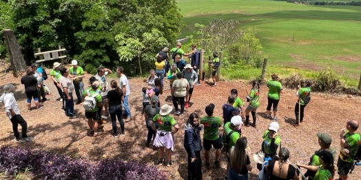 Romeiros concluem caminhada de Foz do Iguaçu ao Morro da Salete