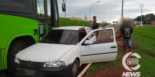 ROTAM prende motorista embriagado após bater contra um ônibus do transporte coletivo em Medianeira