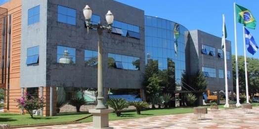 Santa Helena: licitação com restrição territorial indevida leva à aplicação de multas