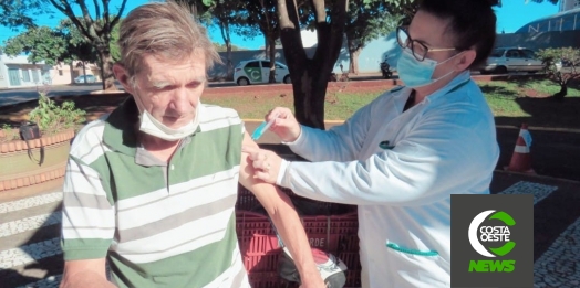Santa-helenense de 60 anos pedala 20 Km para receber a 1ª dose da vacina contra a covid-19
