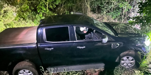 São Miguel do Iguaçu: Caminhonete carregada de cigarros é abandonada após perseguição policial