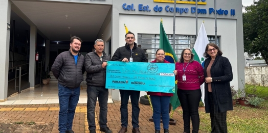São Miguel do Iguaçu: Colégio D. Pedro II recebe 25 kit de computadores