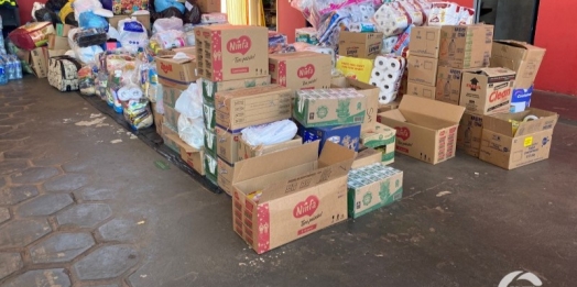 São Miguel do Iguaçu e Itaipulândia enviam cerca de 09 toneladas de alimentos e água aos desabrigados no RS