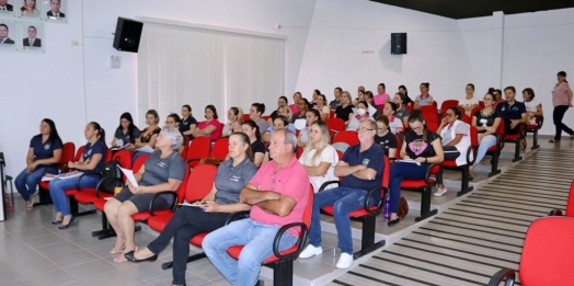 Secretaria de Educação de Itaipulândia realiza I Conferência do Plano Municipal de Educação