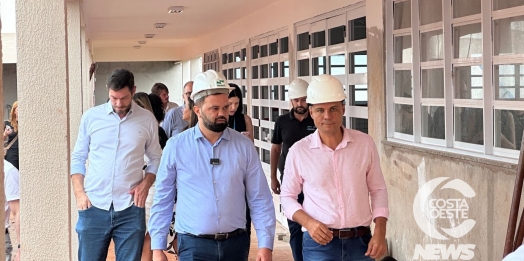 Secretário de Estado da Educação visita obras do CEEP Medianeira