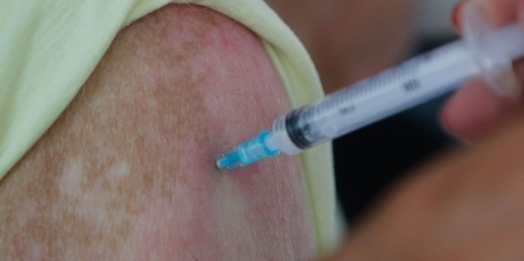 Segunda dose da vacina contra a Covid-19 está garantida em Foz
