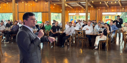 Senador Sergio Moro reafirma pré-candidatura ao Governo do Paraná em encontro na ACIME