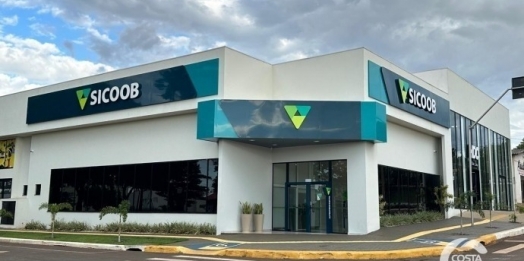 Sicoob reforça cartões internacionais com mais benefícios e facilidade nas compras