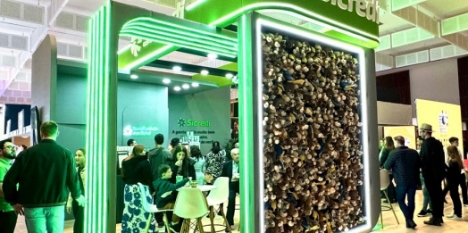 Sicredi marca presença na Expomed 2025