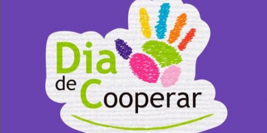 Sicredi realiza campanha para arrecadar alimentos