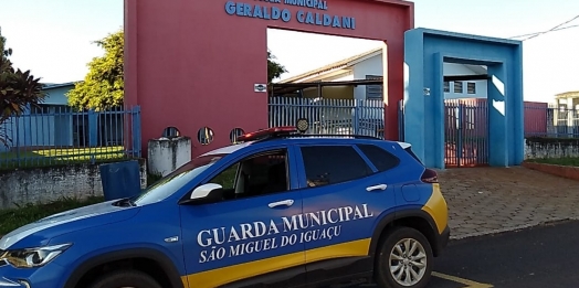 SMI: Câmara estuda projetos para garantir segurança nas instituições de ensino do município