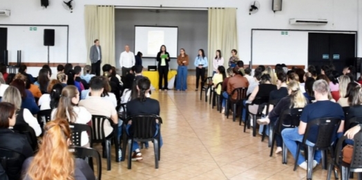 SMI: Profissionais da saúde participam de encontro sobre valorização da vida