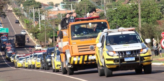 Sob forte comoção, policial militar é sepultado em Santa Helena