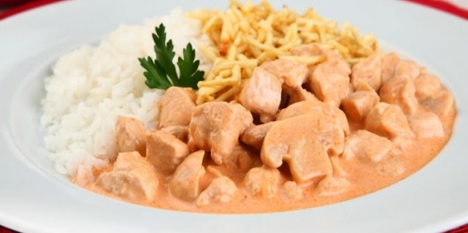 Strogonoff de frango simples