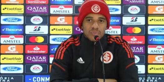 Taison projeta duelo de hoje à noite diante do Always Ready: Rede Costa Oeste transmite o confronto