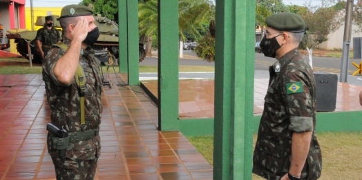 Tiro de Guerra de Medianeira recebe visita do Comandante da 5ª Região Militar