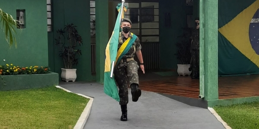 Tiro de Guerra realiza Formatura Comemorativa ao Dia da Bandeira