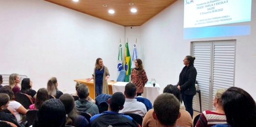 Transtorno do Espectro Autista é tema de encontro com famílias de alunos com TEA