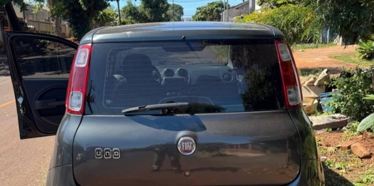 Três homens armados invadem casa e roubam 100 celulares e carro em Medianeira