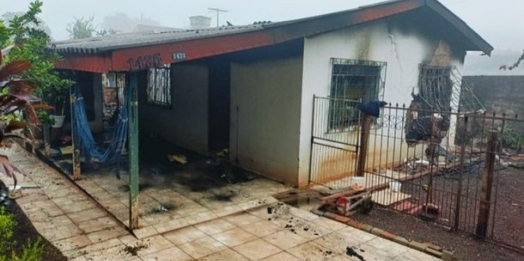 Três mulheres morrem em incêndio na madrugada desta quarta-feira (17)