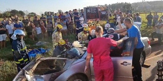 Um morto e dois feridos em grave acidente na PR 495 em Entre Rios do Oeste