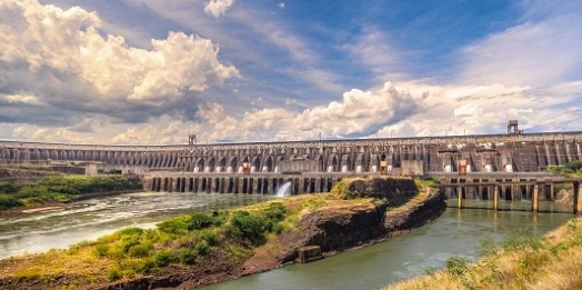 Usina de Itaipu abriu frentes de trabalho para mais de duas mil pessoas em obras estruturantes e convênios sociais