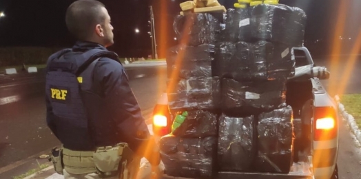 Veículo é apreendido com 300 quilos de maconha em Santa Terezinha do Itaipu