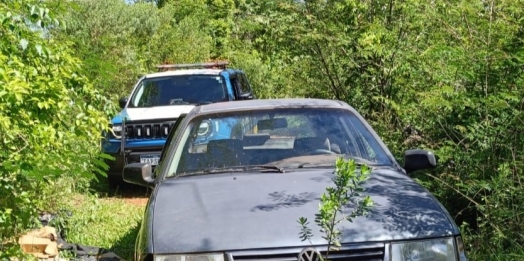 Veículo roubado é encontrado em estrada rural de São Miguel do Iguaçu