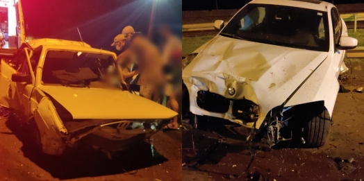 Veículos ficam destruídos após colisão em Medianeira