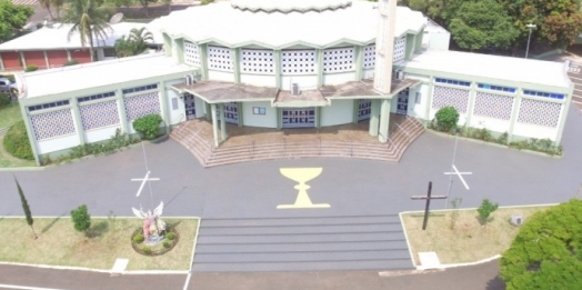 Veículos foram alvos de criminosos durante missa no centro de São Miguel do Iguaçu