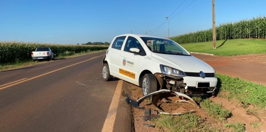 Veículos se envolvem em acidente na PR 495, entre Pato Bragado e Entre Rios do Oeste