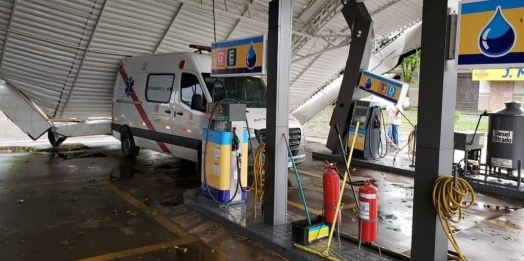 Vendaval e chuva de granizo provocam estragos em 16 municípios do estado