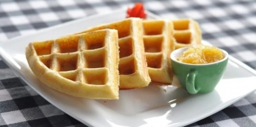 Waffle de pão de queijo