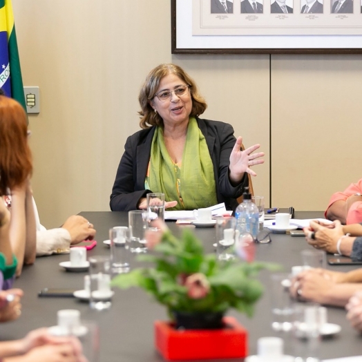 1º Encontro de Mulheres em Foz reúne autoridades do Governo Federal e lideranças da região