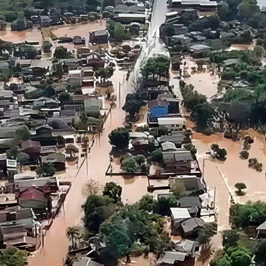 460 cidades afetadas e 151 pessoas morreram durante enchentes no RS
