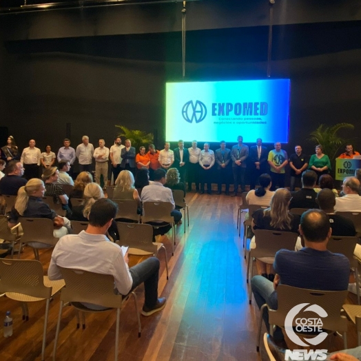 Abertura da Expomed contou com a presença de autoridades locais, regionais e estaduais