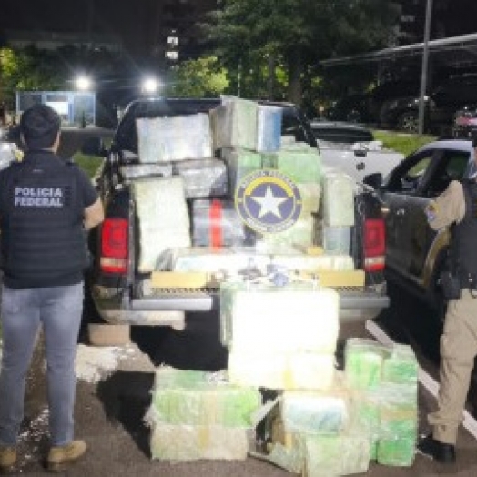 Ação integrada da PF, RFB e PM resulta na apreensão de 1,5 tonelada de maconha em Foz do Iguaçu