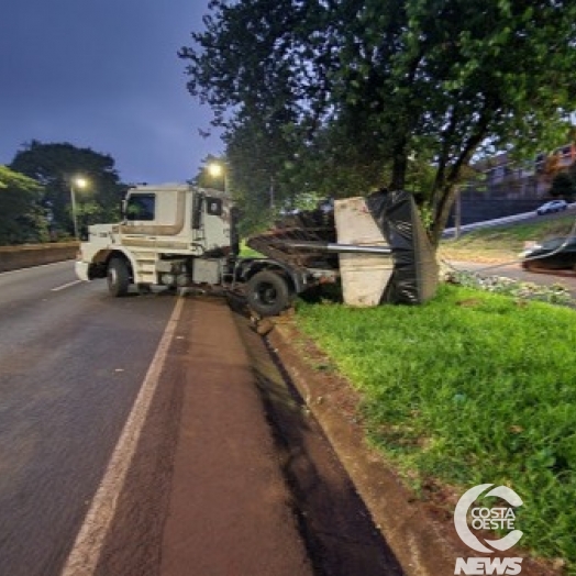 Acidente na BR 277 causa interdição parcial e alerta para motoristas