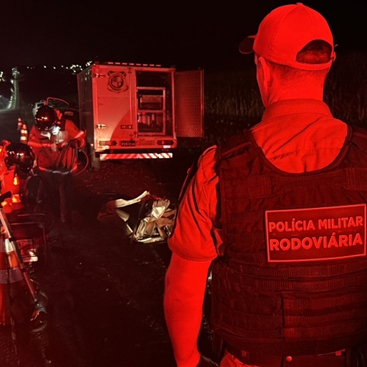 Acidente na PR-495 em Serranópolis do Iguaçu deixa um morto e um ferido