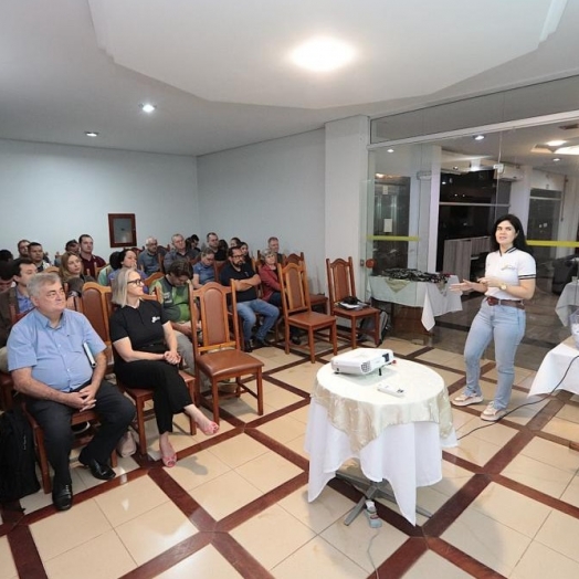 Adetur Cataratas e Caminhos destaca fortalecimento do turismo em Assembleia Geral Ordinária